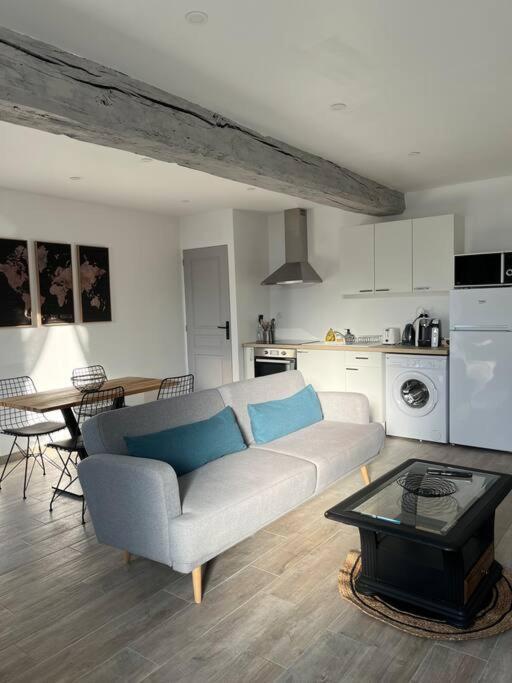Appartement Centre De Guécélard Esterno foto