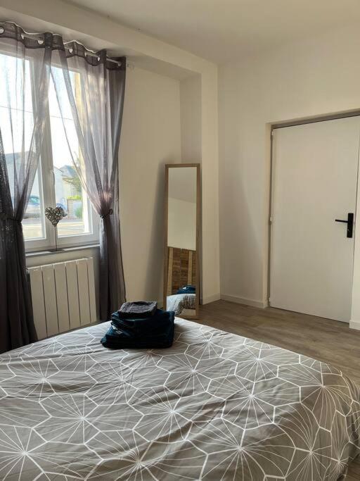 Appartement Centre De Guécélard Esterno foto